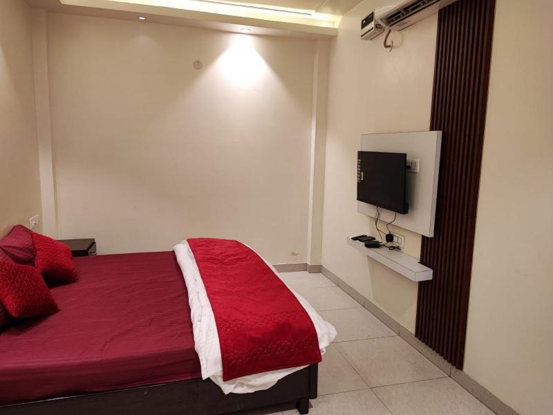 Sun Moon Residency And Apartments, Hotels In Rohini Delhi Kültér fotó